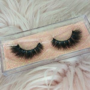 Mink Eyelashes